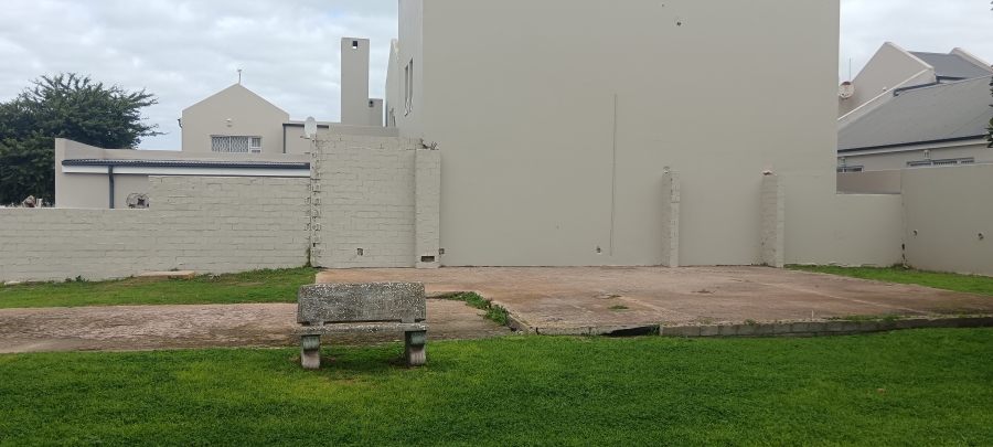 0 Bedroom Property for Sale in Country Club Western Cape